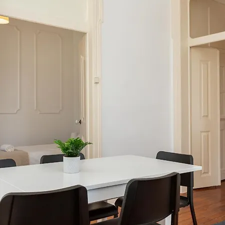 4Br Lisbon Apartment - Central Location-3